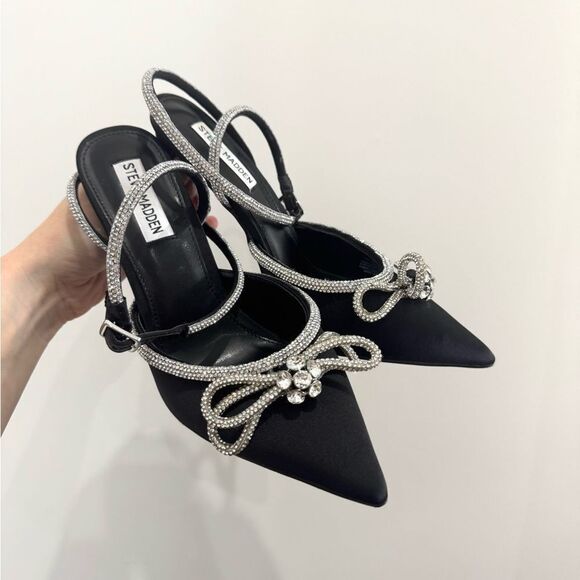 STEVE Madden VALLOREY Embellished Ankle Strap Pumps - Picture 10 of 12